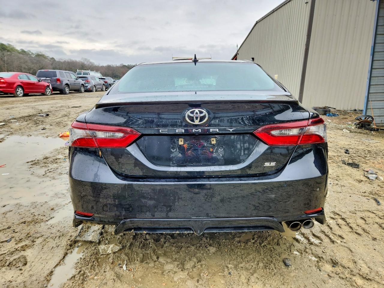 2021 TOYOTA CAMRY SE photo 6