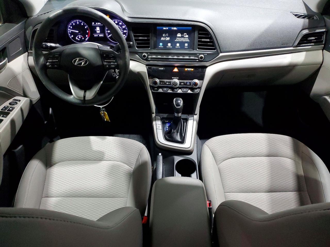 2020 HYUNDAI ELANTRA SEL photo 15