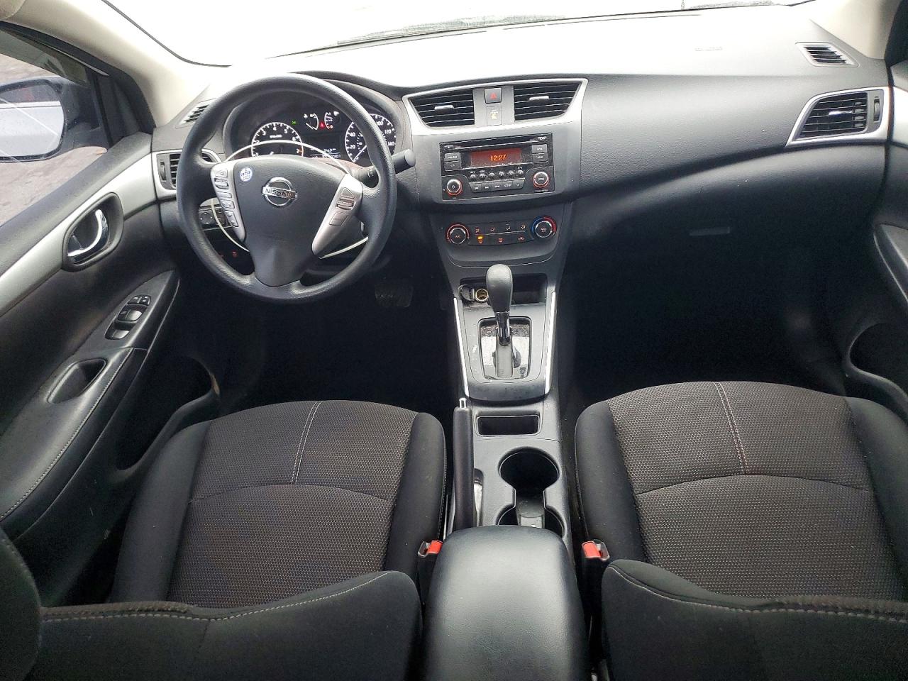 2017 NISSAN SENTRA S photo 8