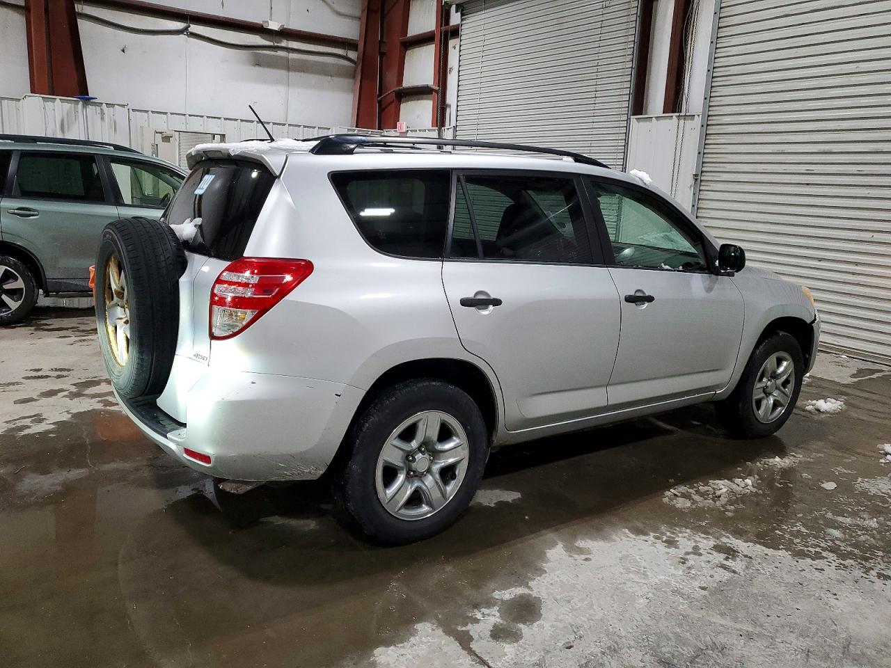 2009 TOYOTA RAV4 photo 3