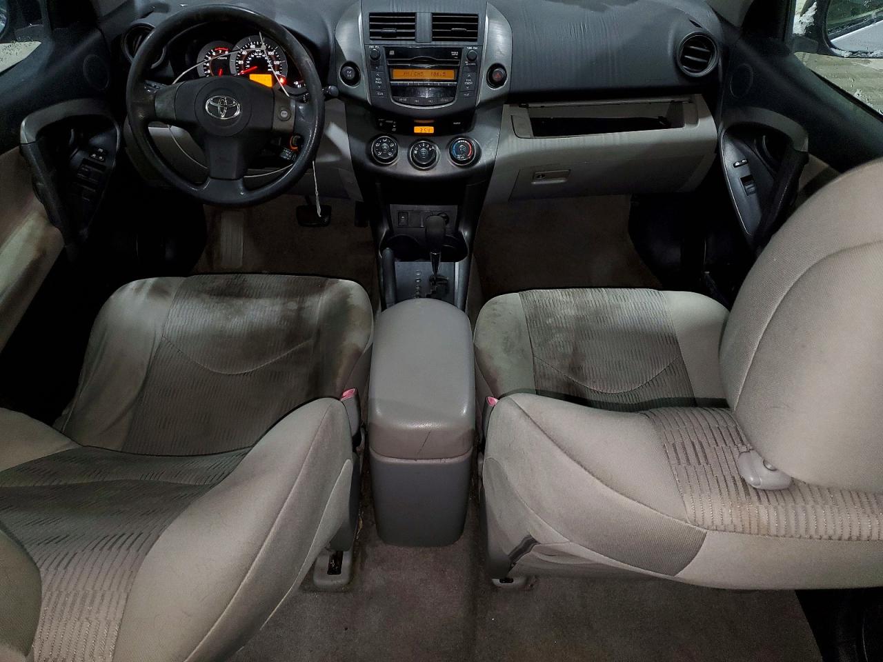 2009 TOYOTA RAV4 photo 8