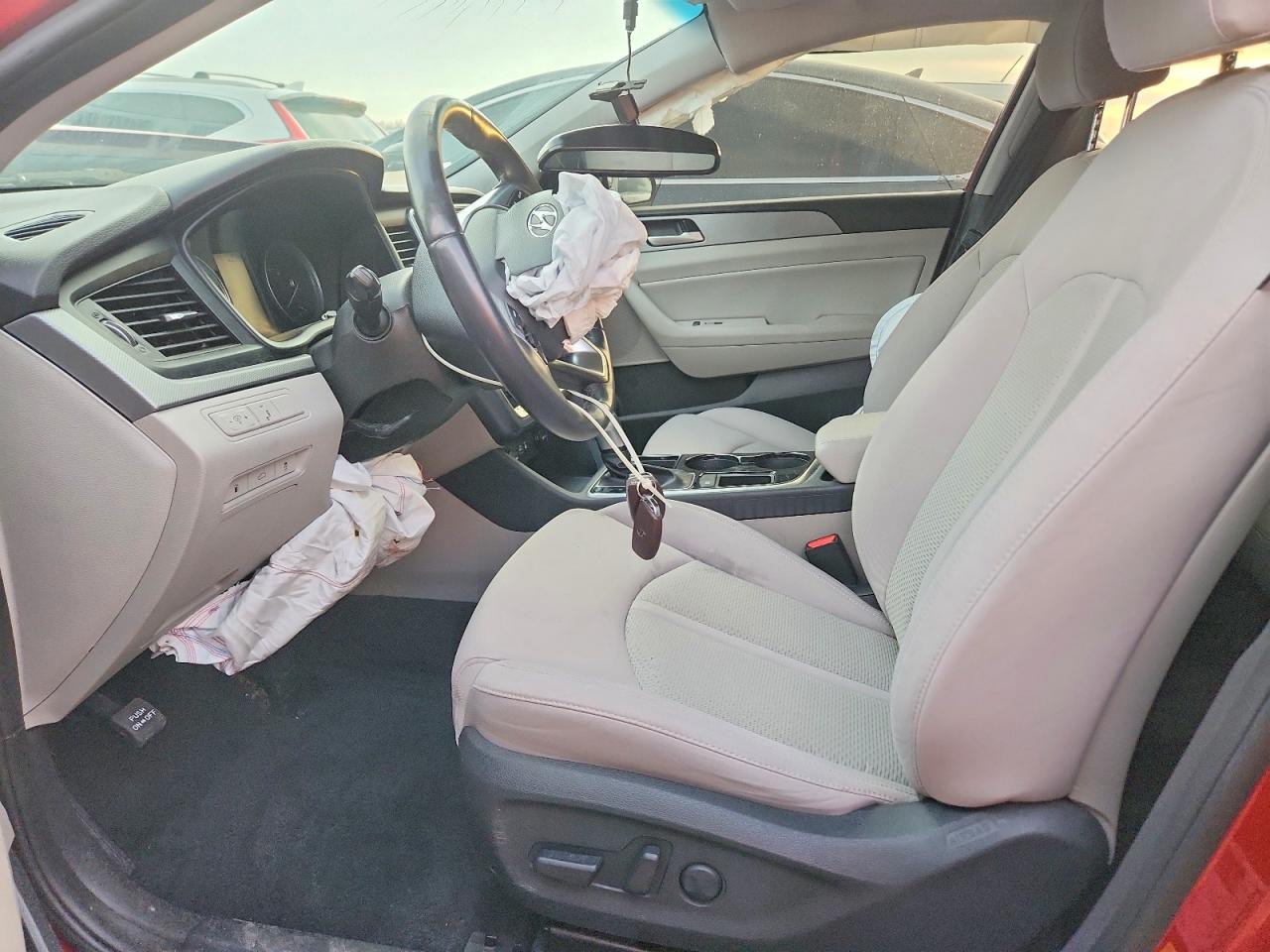 2018 HYUNDAI SONATA SPORT photo 7