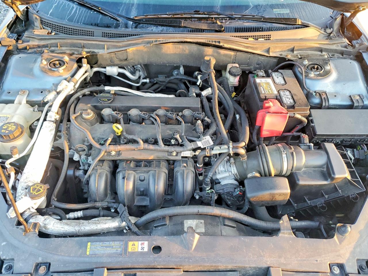 2011 FORD FUSION SE photo 11