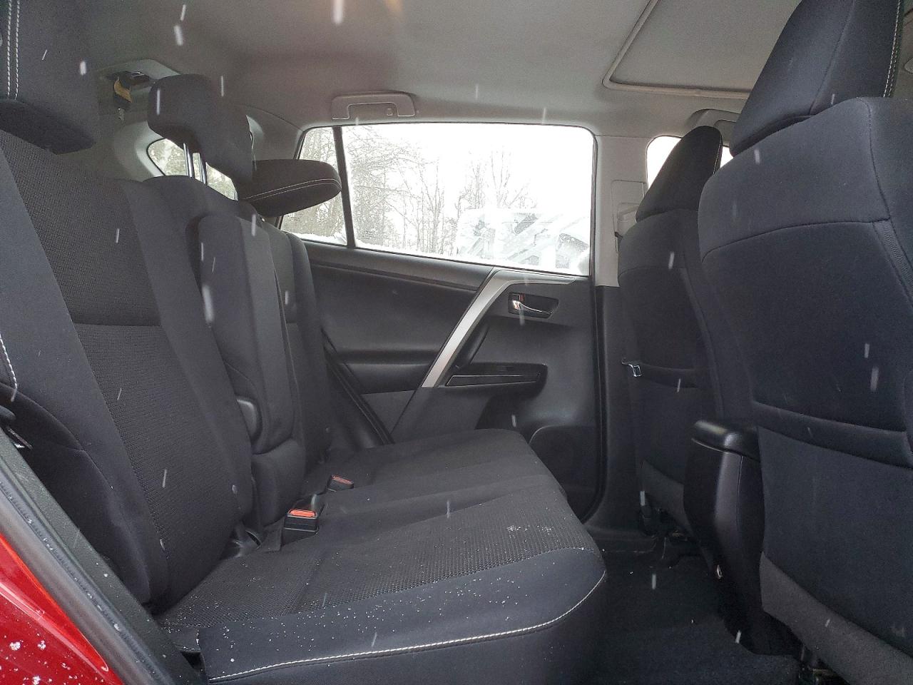 2018 TOYOTA RAV4 ADVENTURE photo 11