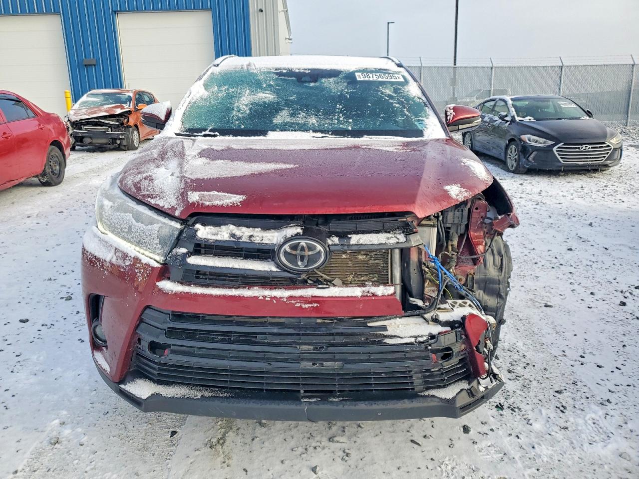 2019 TOYOTA HIGHLANDER SE photo 5