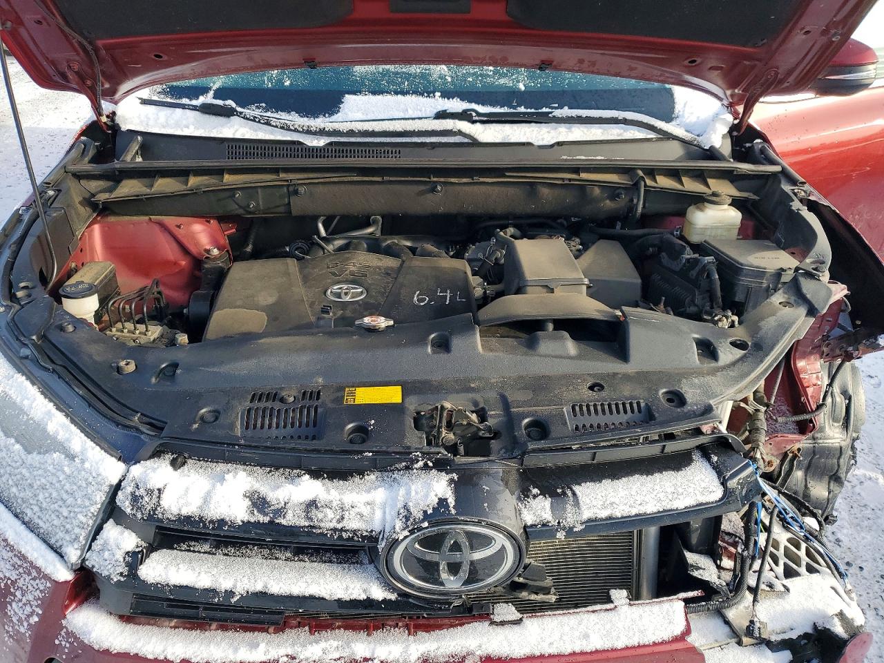 2019 TOYOTA HIGHLANDER SE photo 12