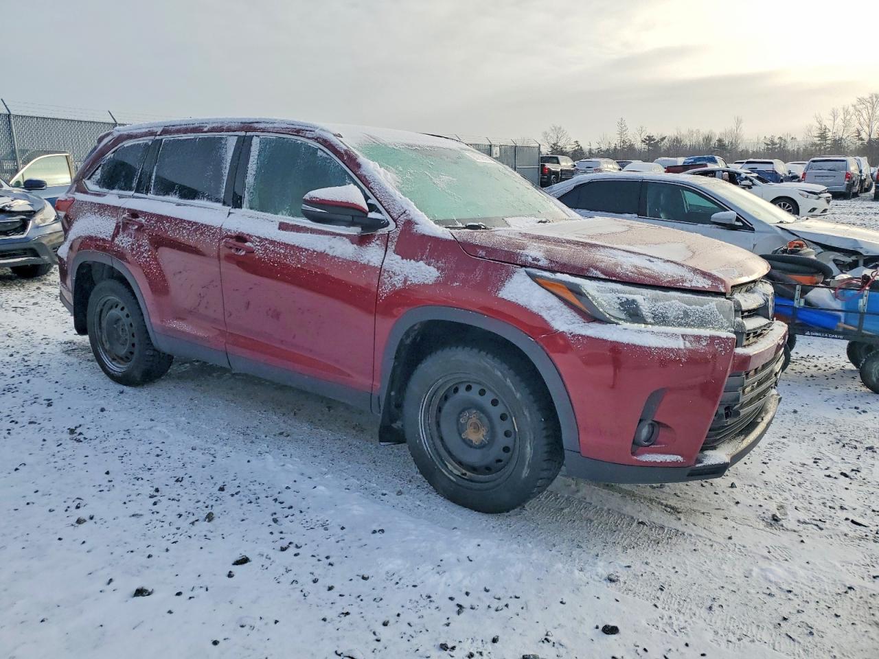 2019 TOYOTA HIGHLANDER SE photo 4
