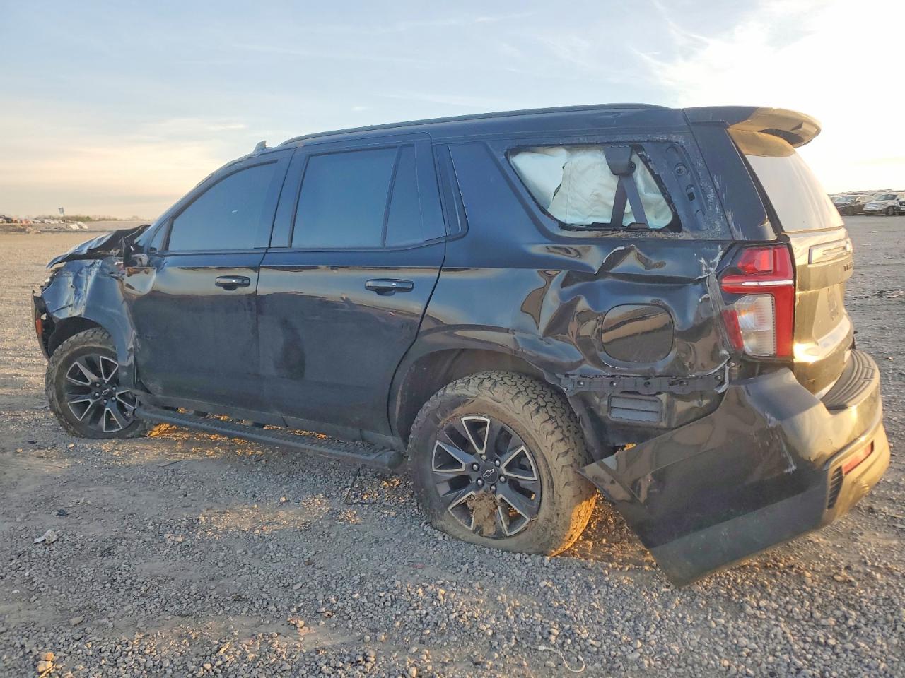 2021 CHEVROLET TAHOE K1500 Z71 photo 2
