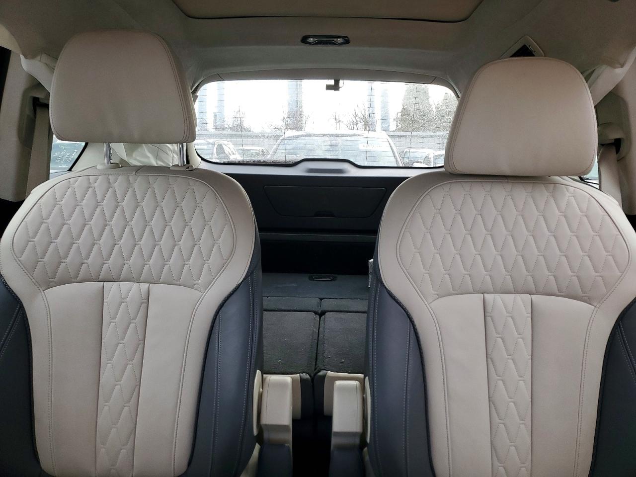 2023 BMW X7 M60I photo 10