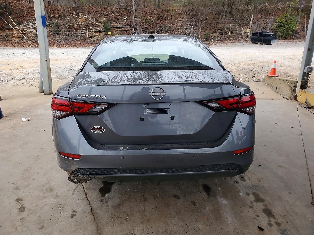 2025 NISSAN SENTRA SV photo 6