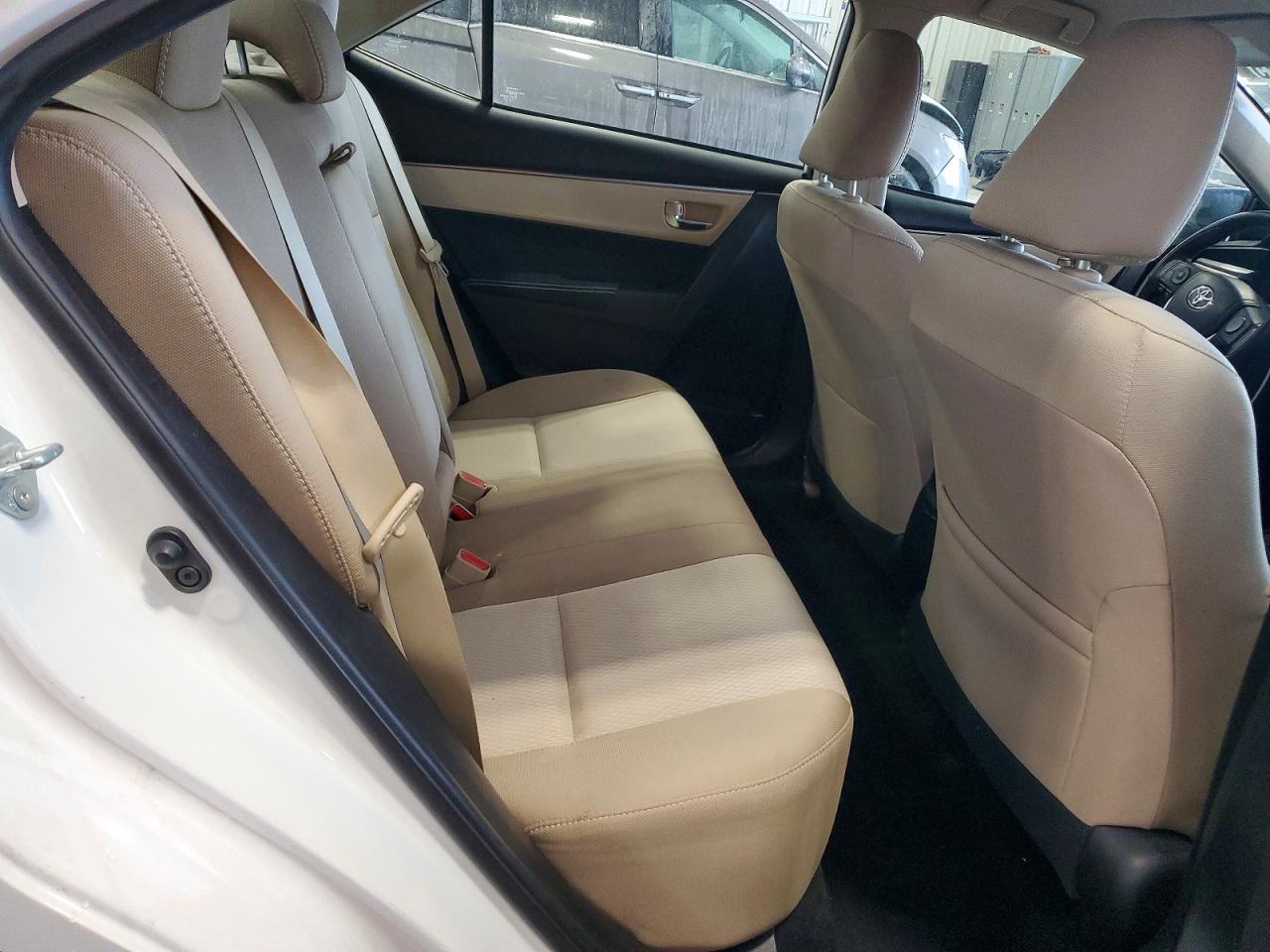 2016 TOYOTA COROLLA L photo 10