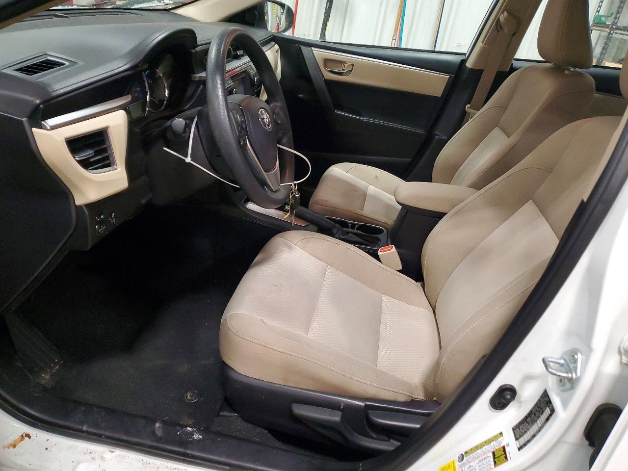 2016 TOYOTA COROLLA L photo 7