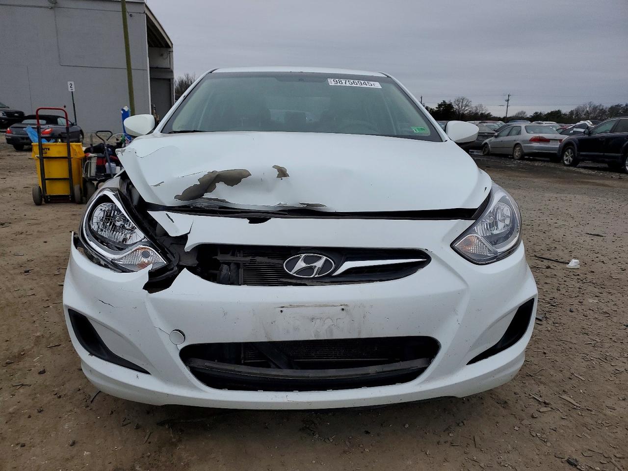 2014 HYUNDAI ACCENT GLS photo 9
