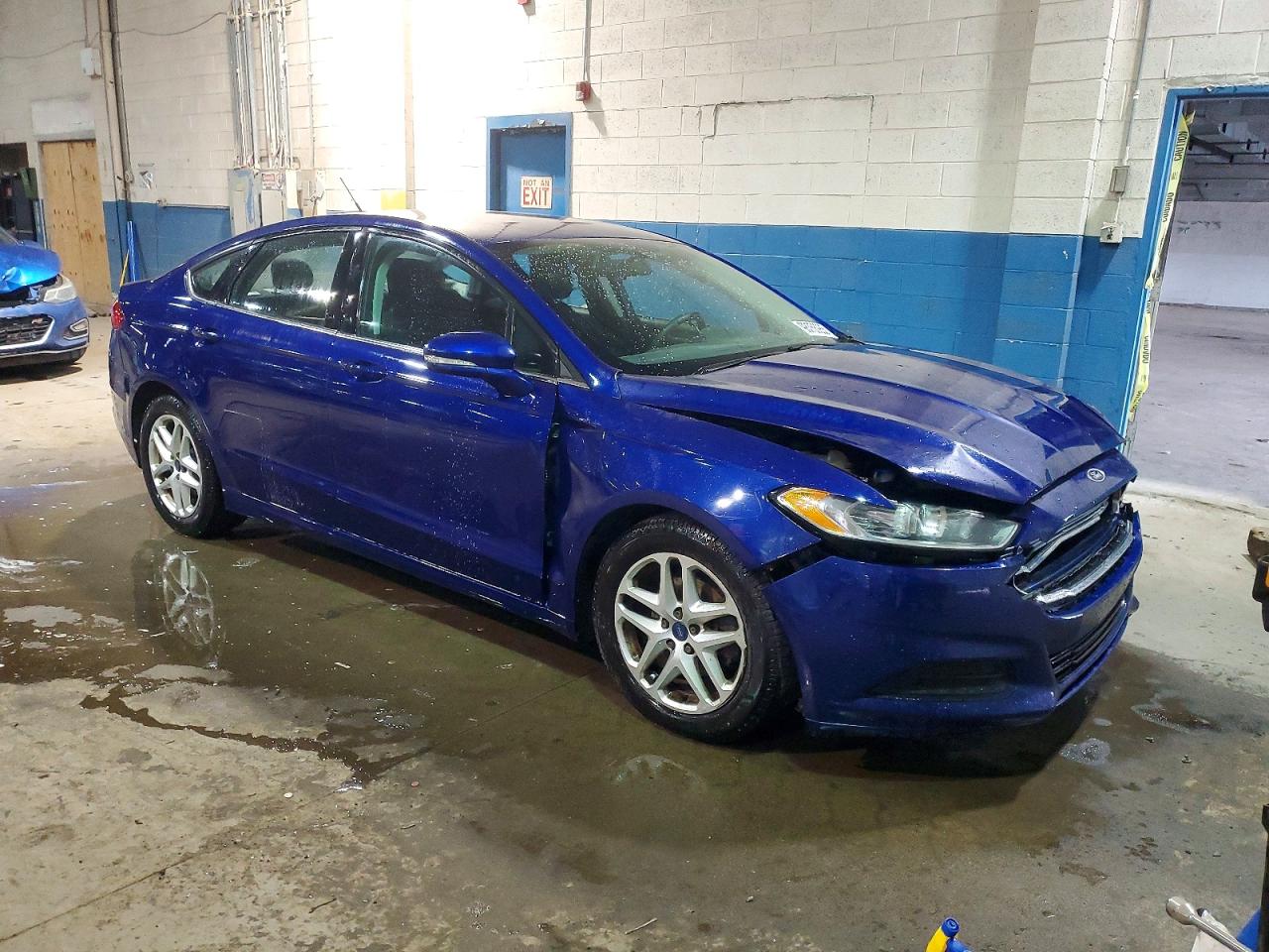 2015 FORD FUSION SE photo 4