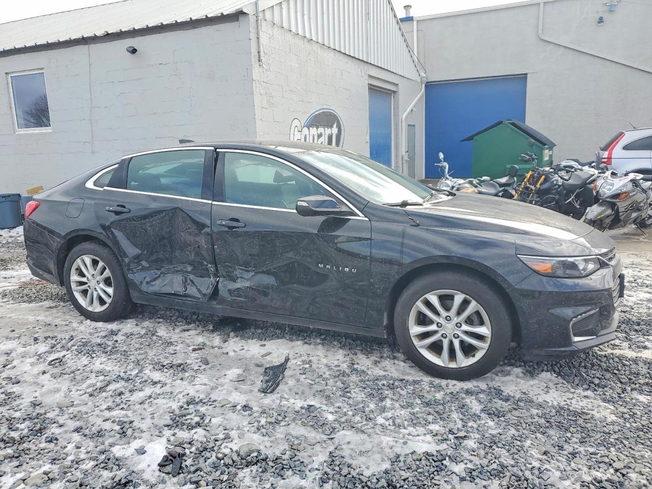 2016 CHEVROLET MALIBU LT photo 4