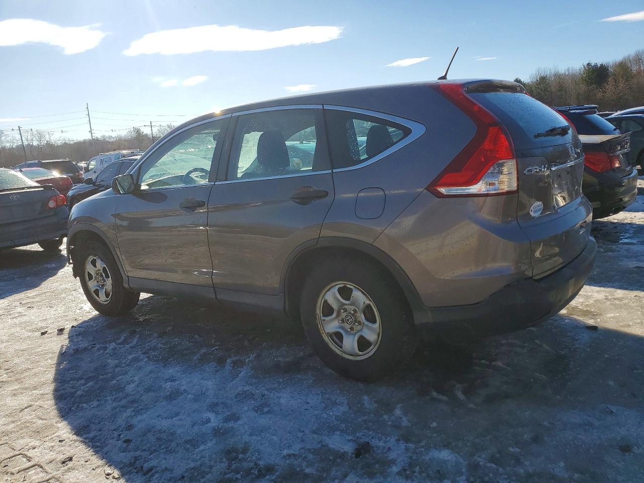 2014 HONDA CR-V LX photo 2