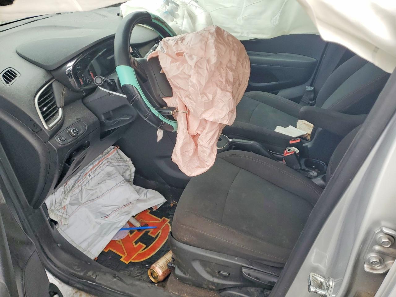 2020 CHEVROLET TRAX LS photo 7
