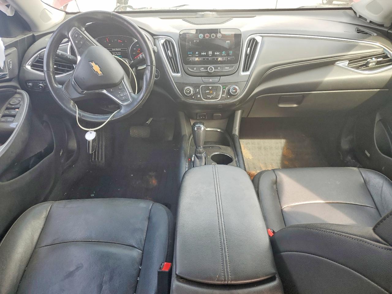 2018 CHEVROLET MALIBU LT photo 8