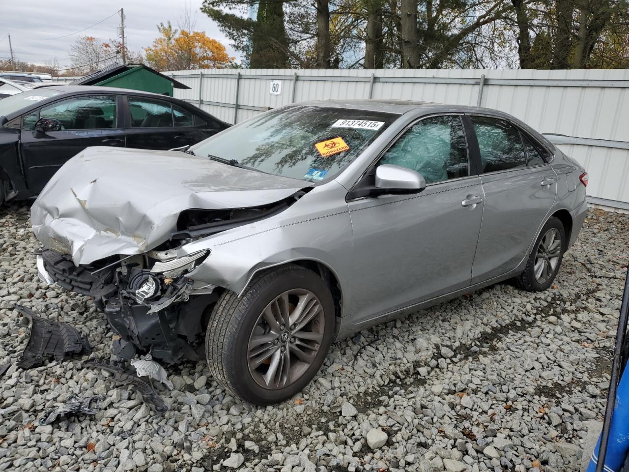 2016 TOYOTA CAMRY