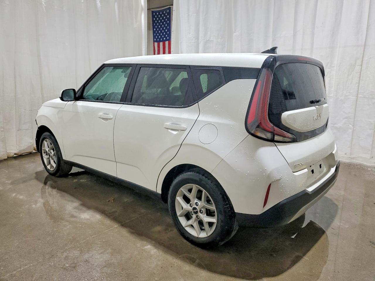 2025 KIA SOUL LX photo 2
