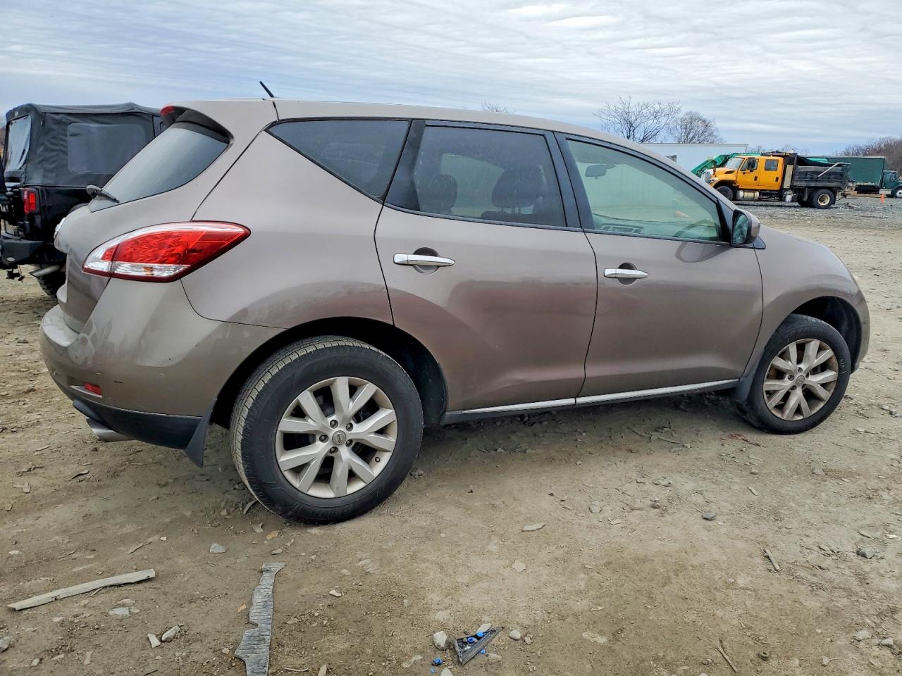2014 NISSAN MURANO S photo 3