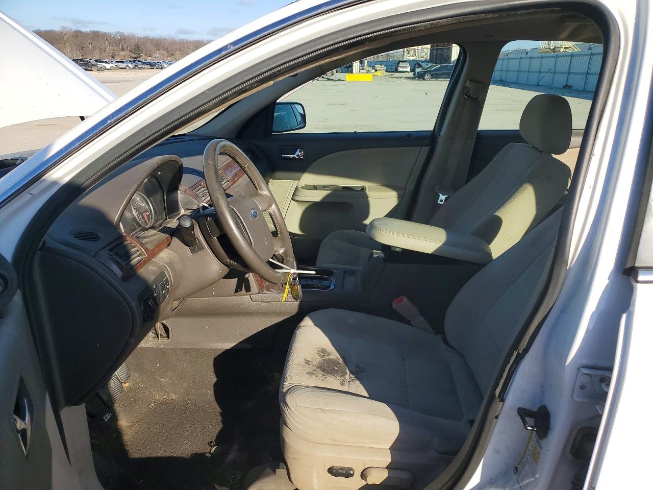 2008 FORD TAURUS SEL photo 7