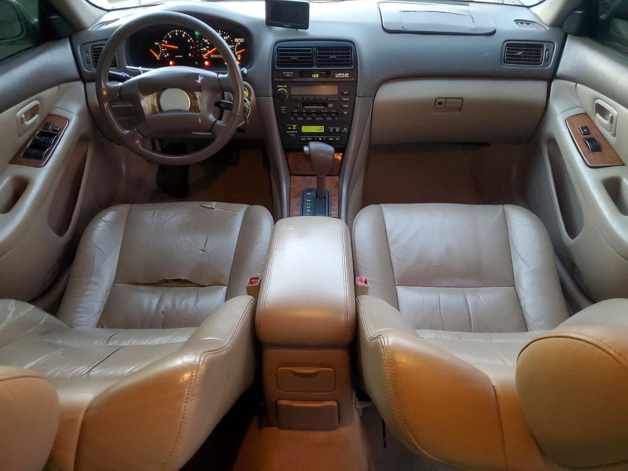 1998 LEXUS ES 300 photo 8