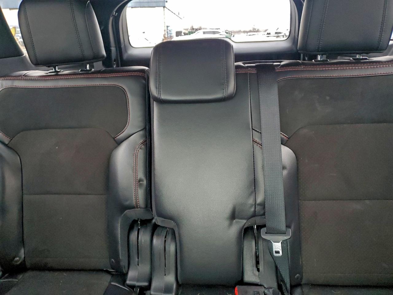 2018 FORD EXPLORER XLT photo 10