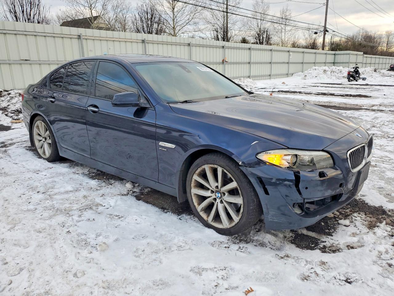 2011 BMW 535 XI photo 4