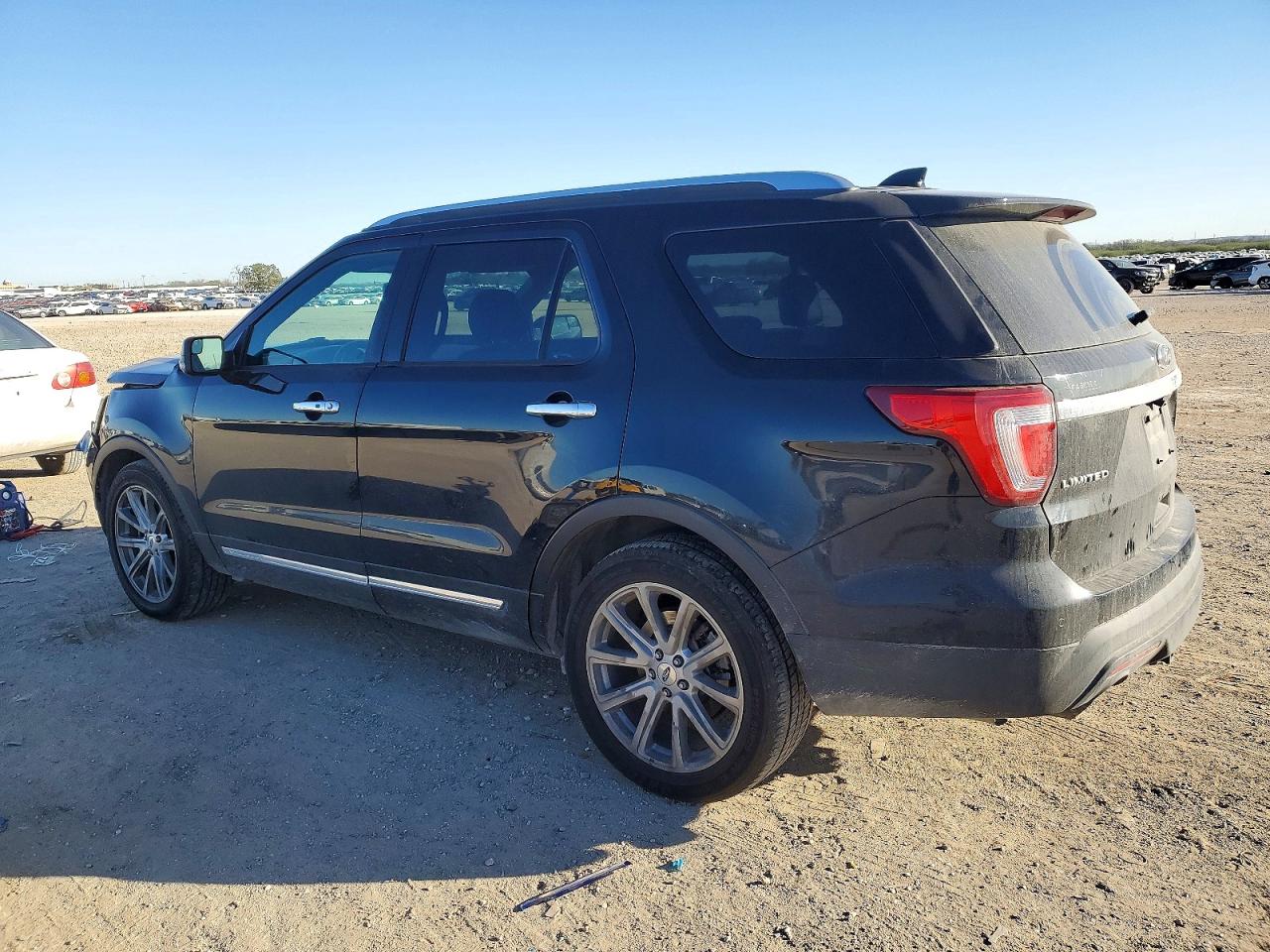 2017 FORD EXPLORER LIMITED photo 2