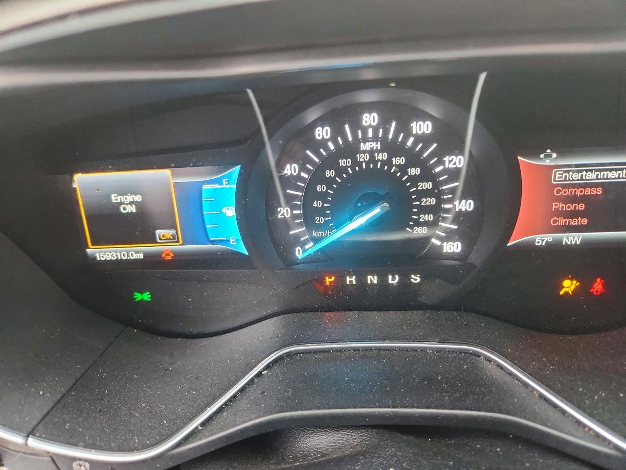 2016 FORD FUSION SE photo 9