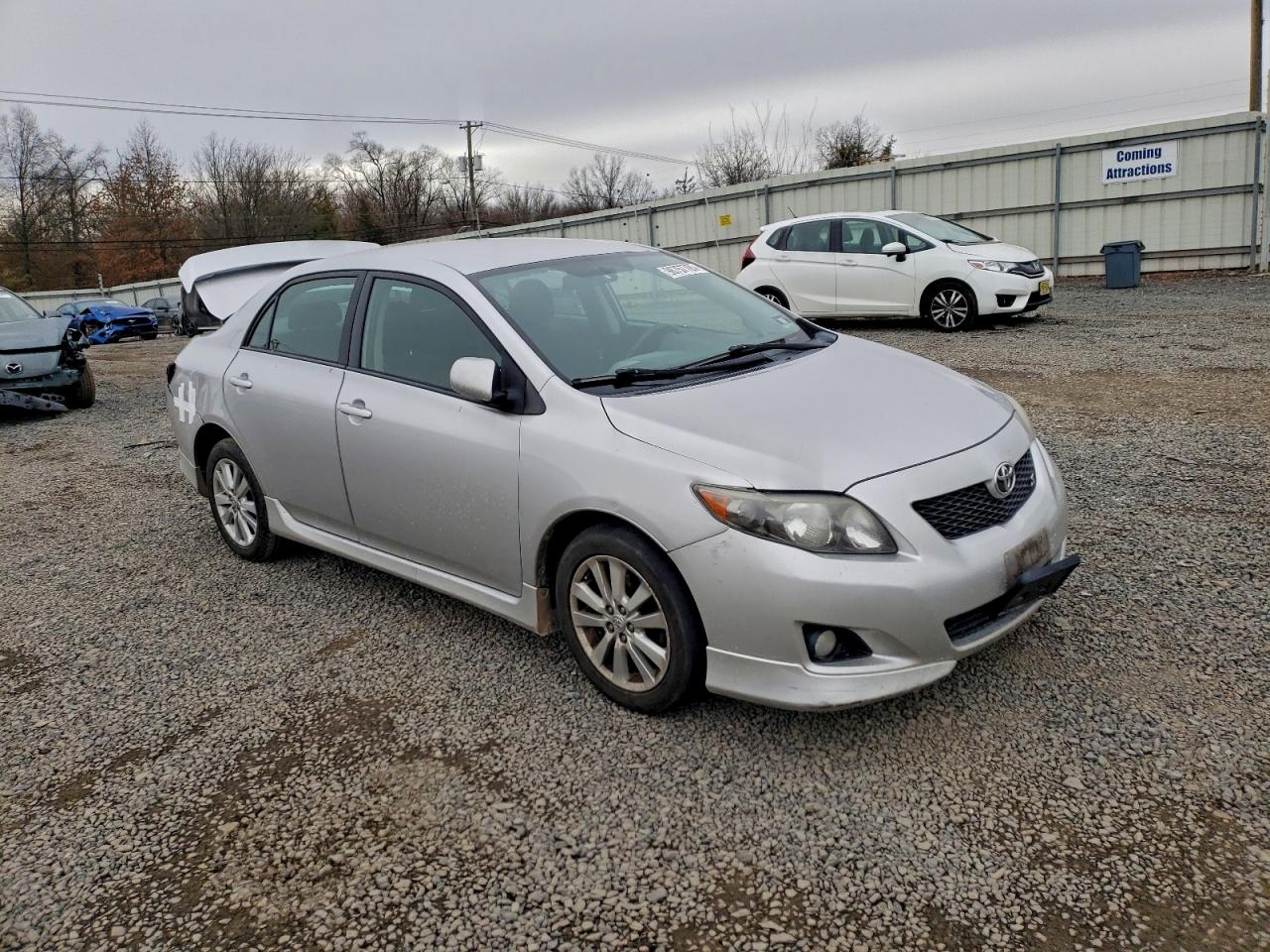2010 TOYOTA COROLLA BASE photo 4