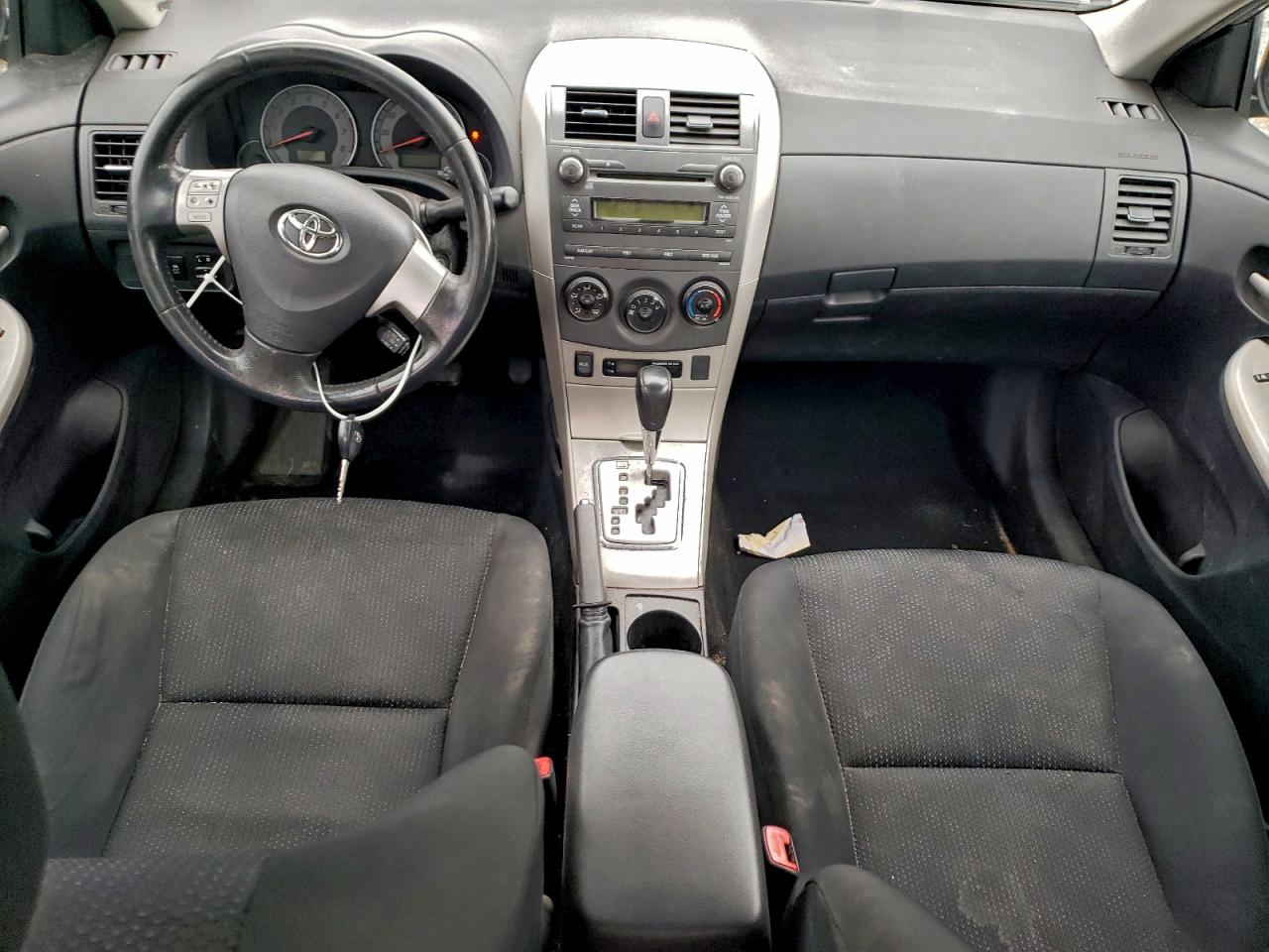 2010 TOYOTA COROLLA BASE photo 8