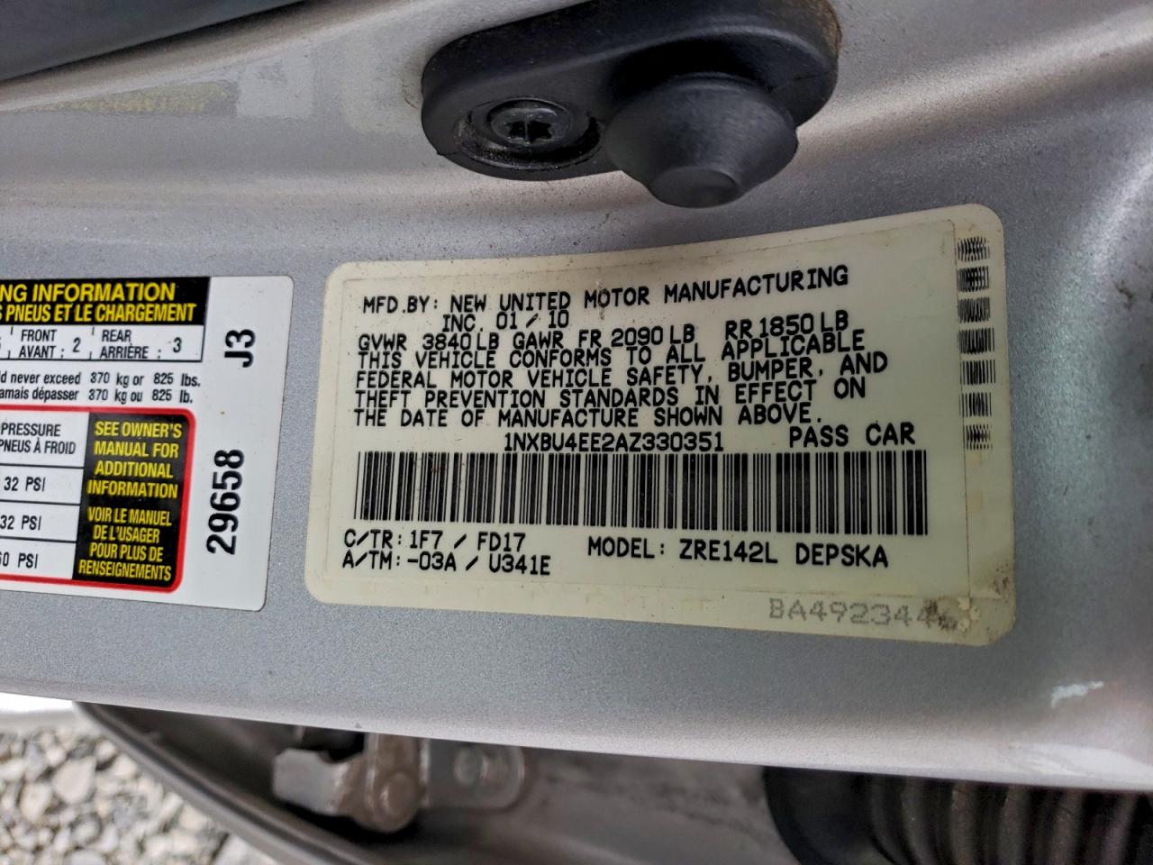 2010 TOYOTA COROLLA BASE photo 12