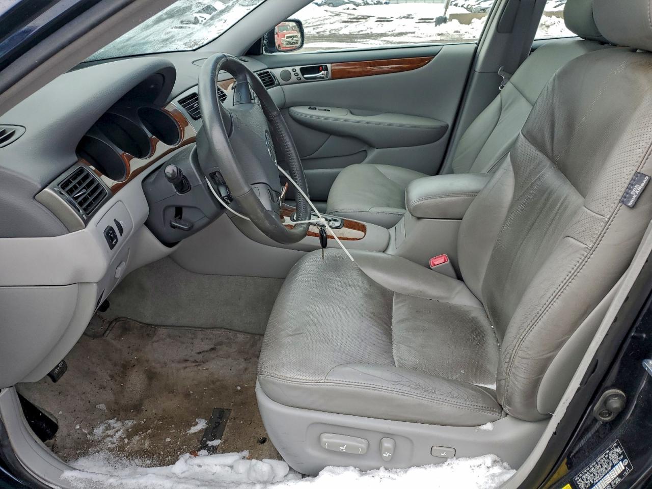 2005 LEXUS ES 330 photo 7