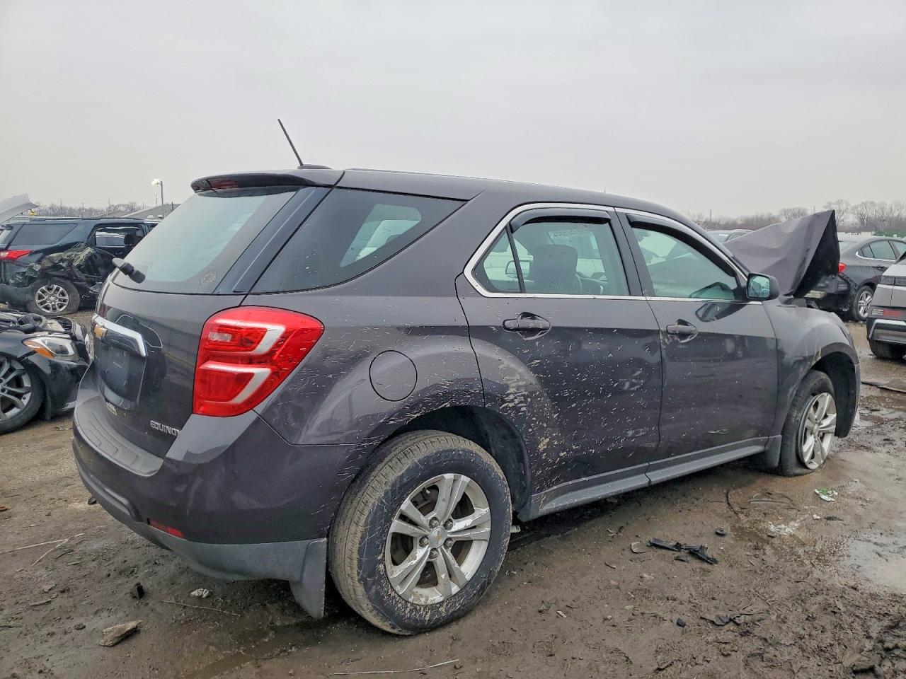 2016 CHEVROLET EQUINOX LS photo 3