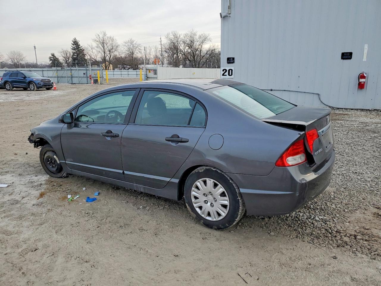 2010 HONDA CIVIC VP photo 2