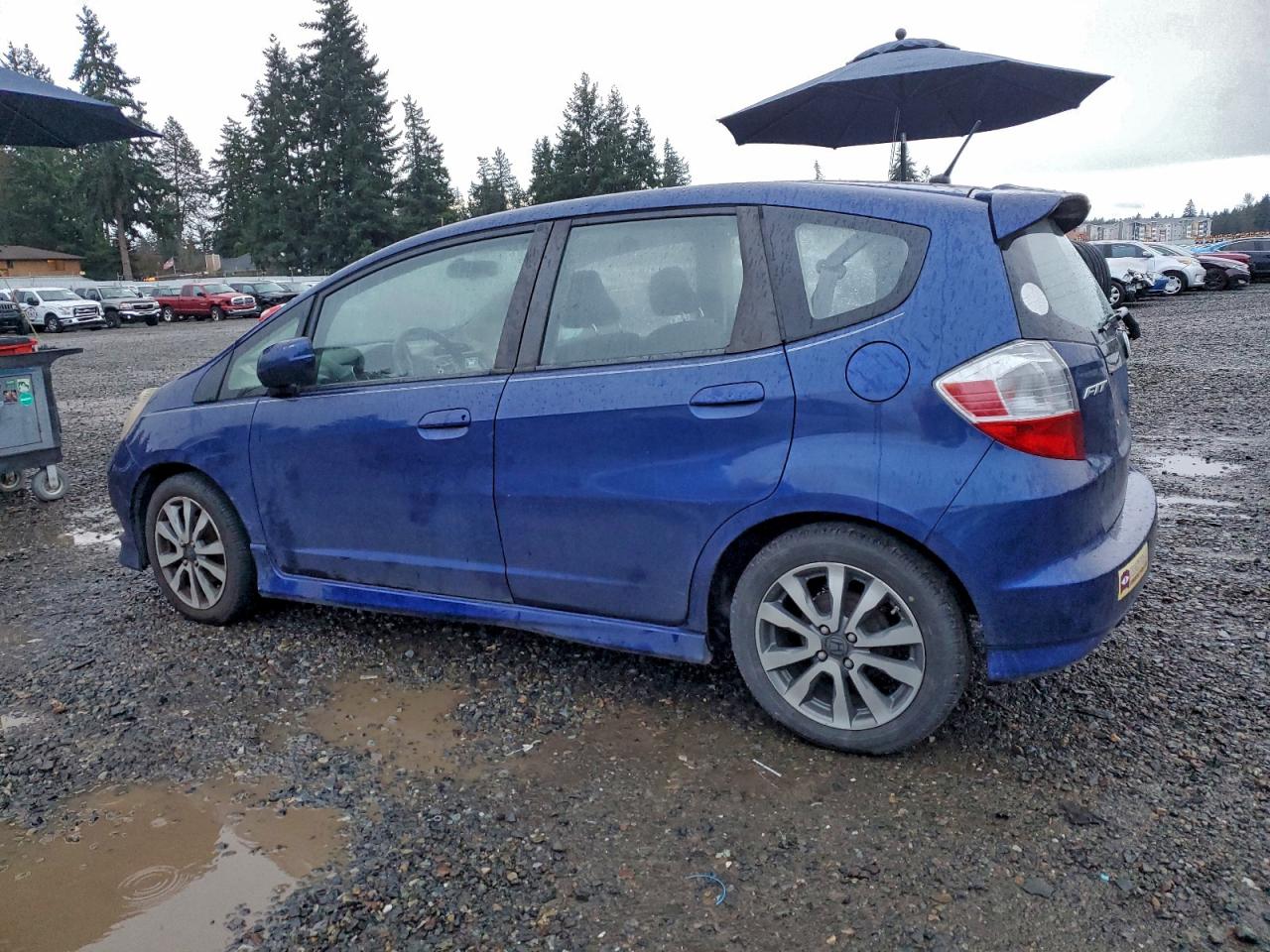 2013 HONDA FIT SPORT photo 2