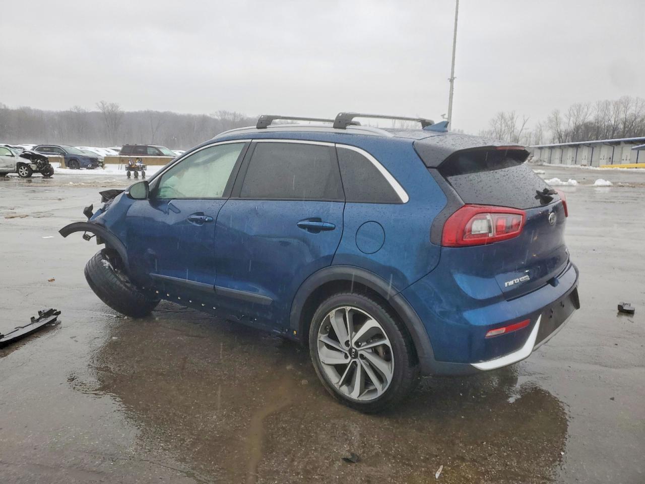 2017 KIA NIRO EX TOURING photo 4