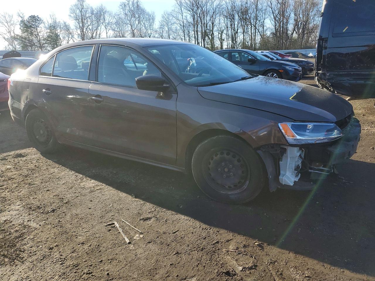 2014 VOLKSWAGEN JETTA BASE photo 4