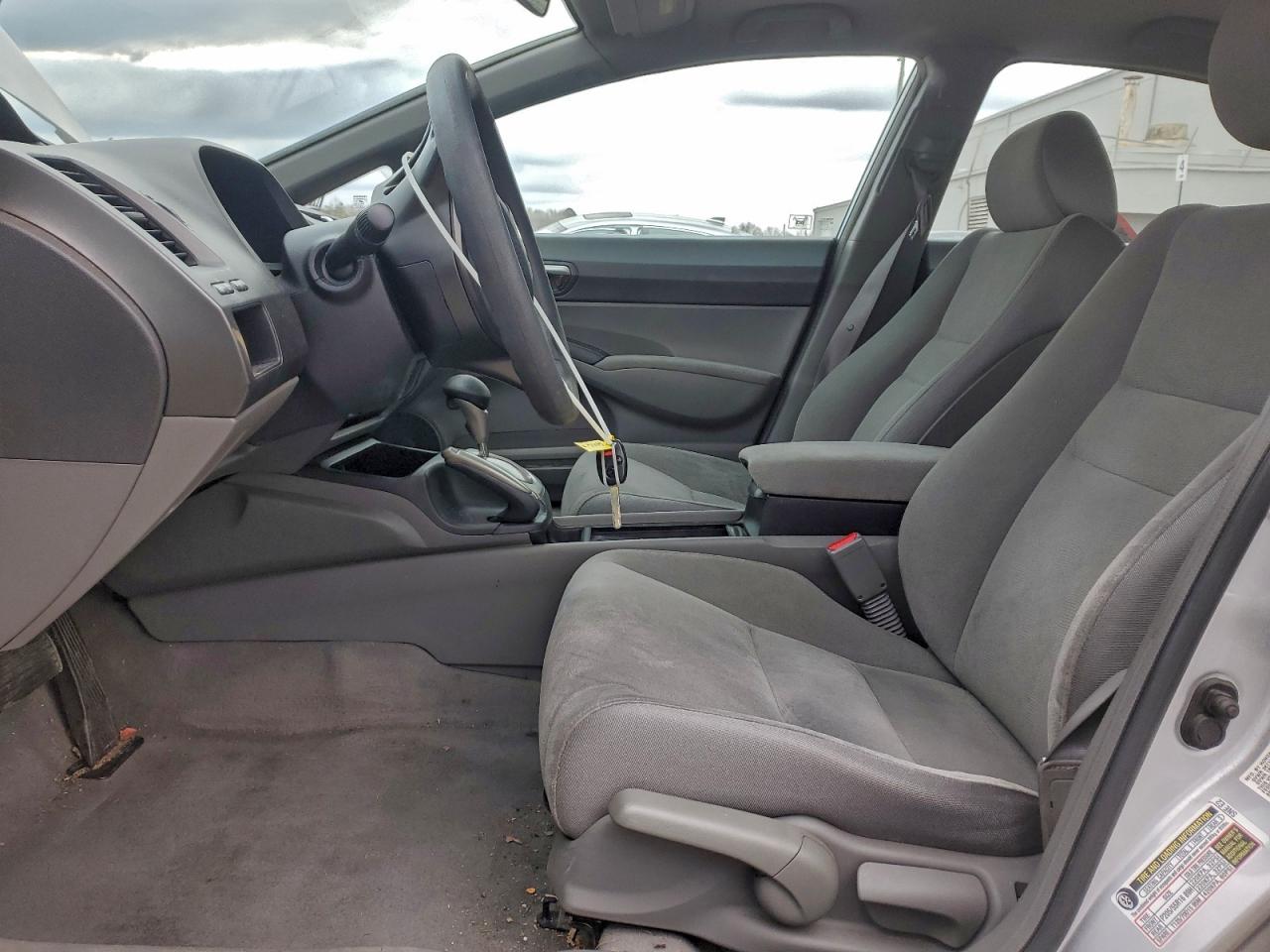 2006 HONDA CIVIC LX photo 7