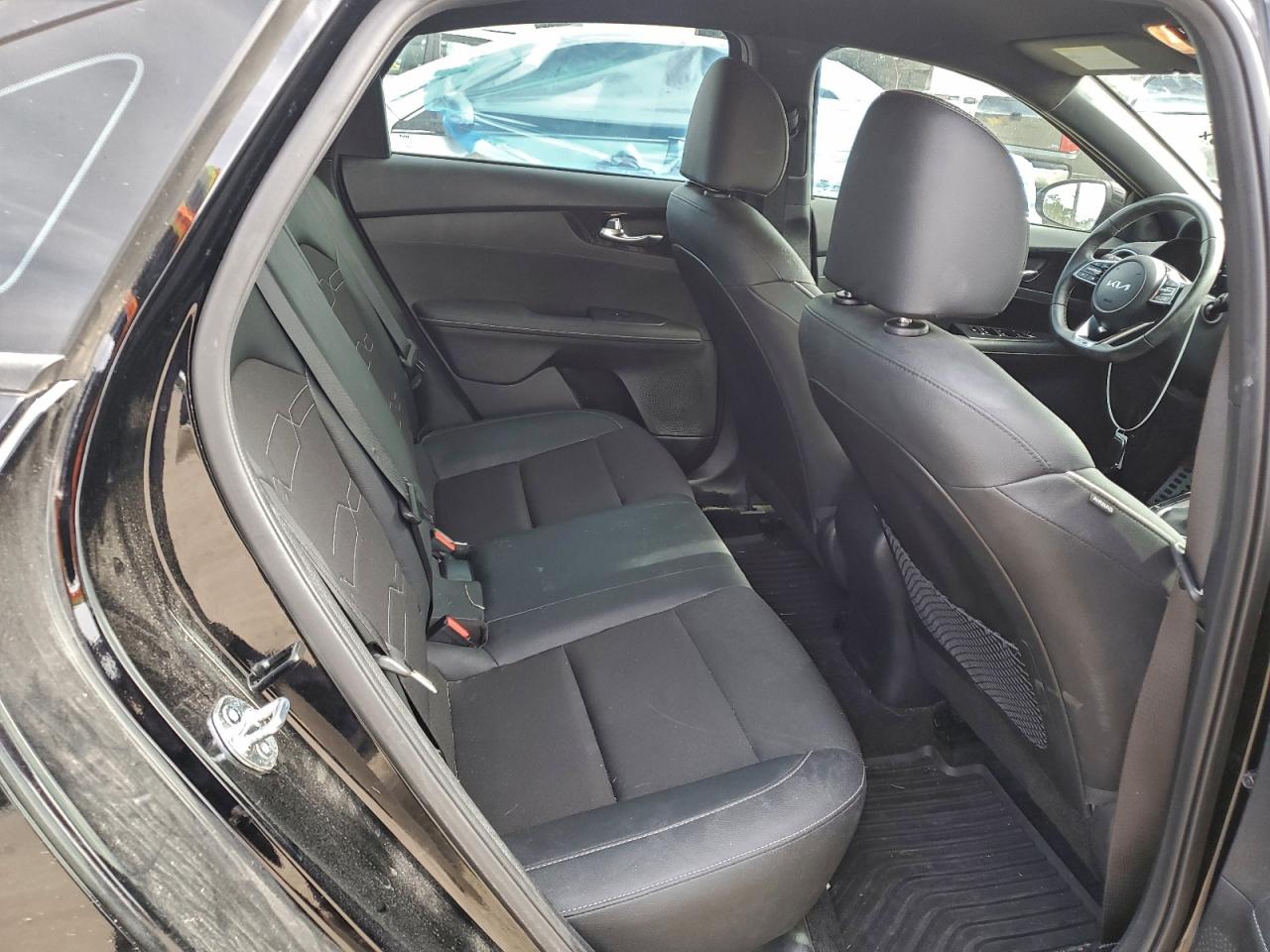 2024 KIA FORTE GT LINE photo 10
