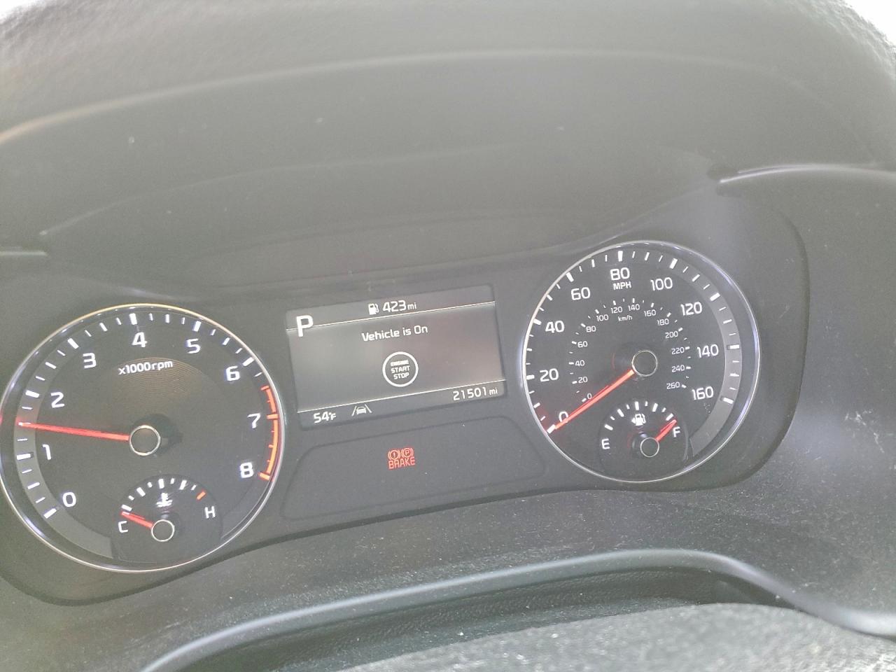 2024 KIA FORTE GT LINE photo 9