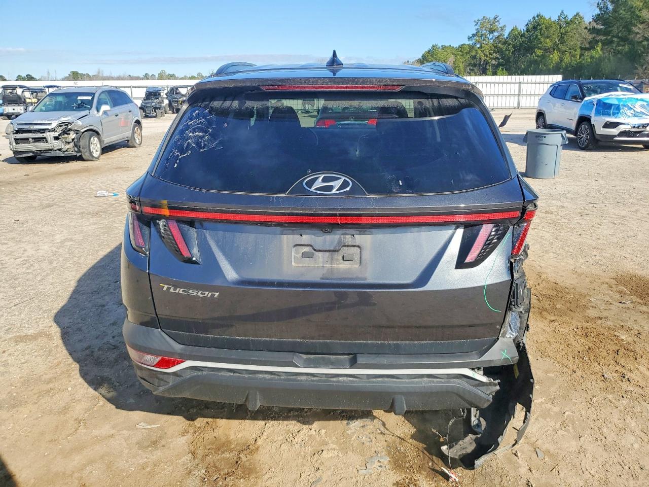 2022 HYUNDAI TUCSON SEL photo 6