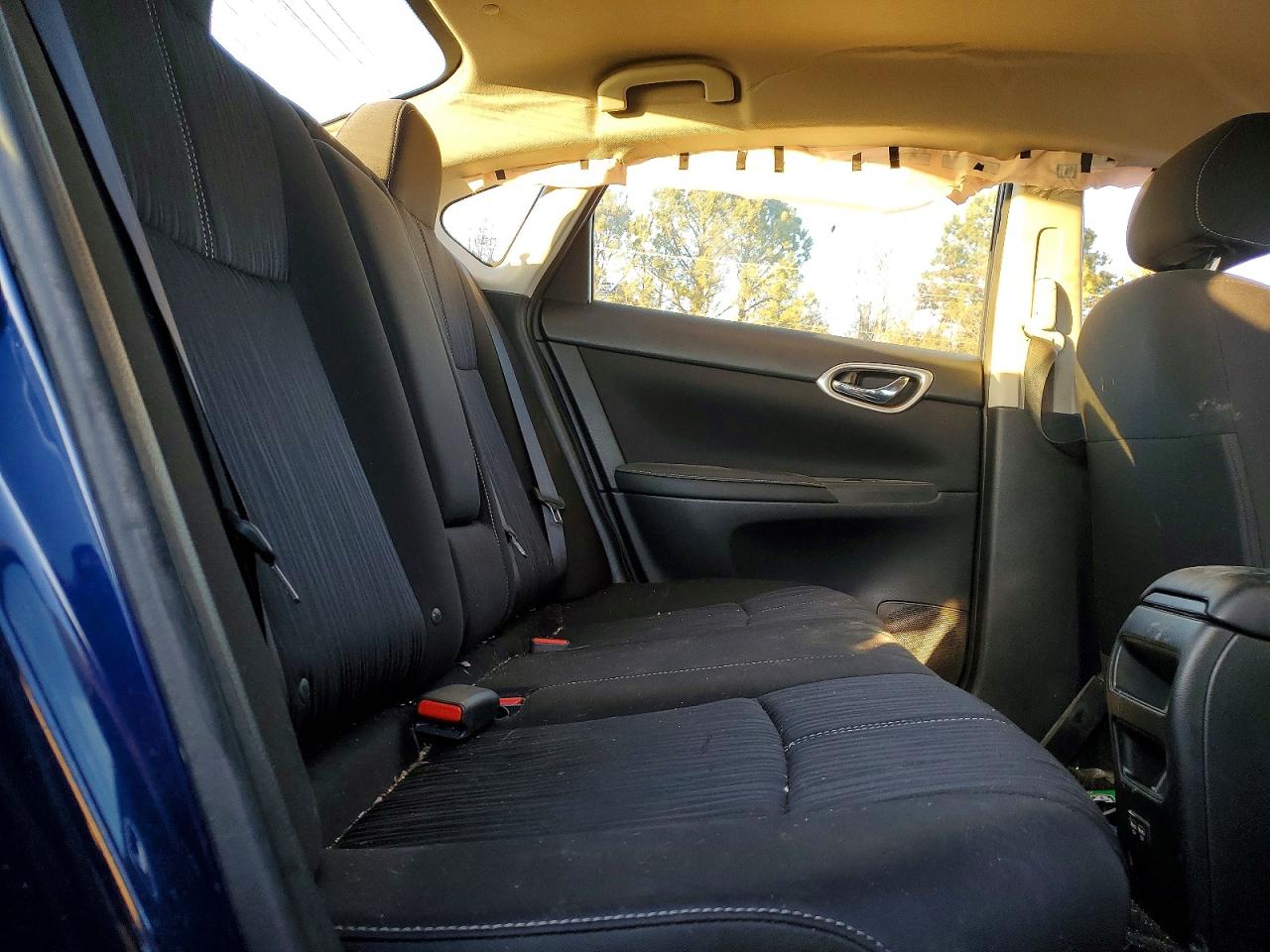 2018 NISSAN SENTRA S photo 10