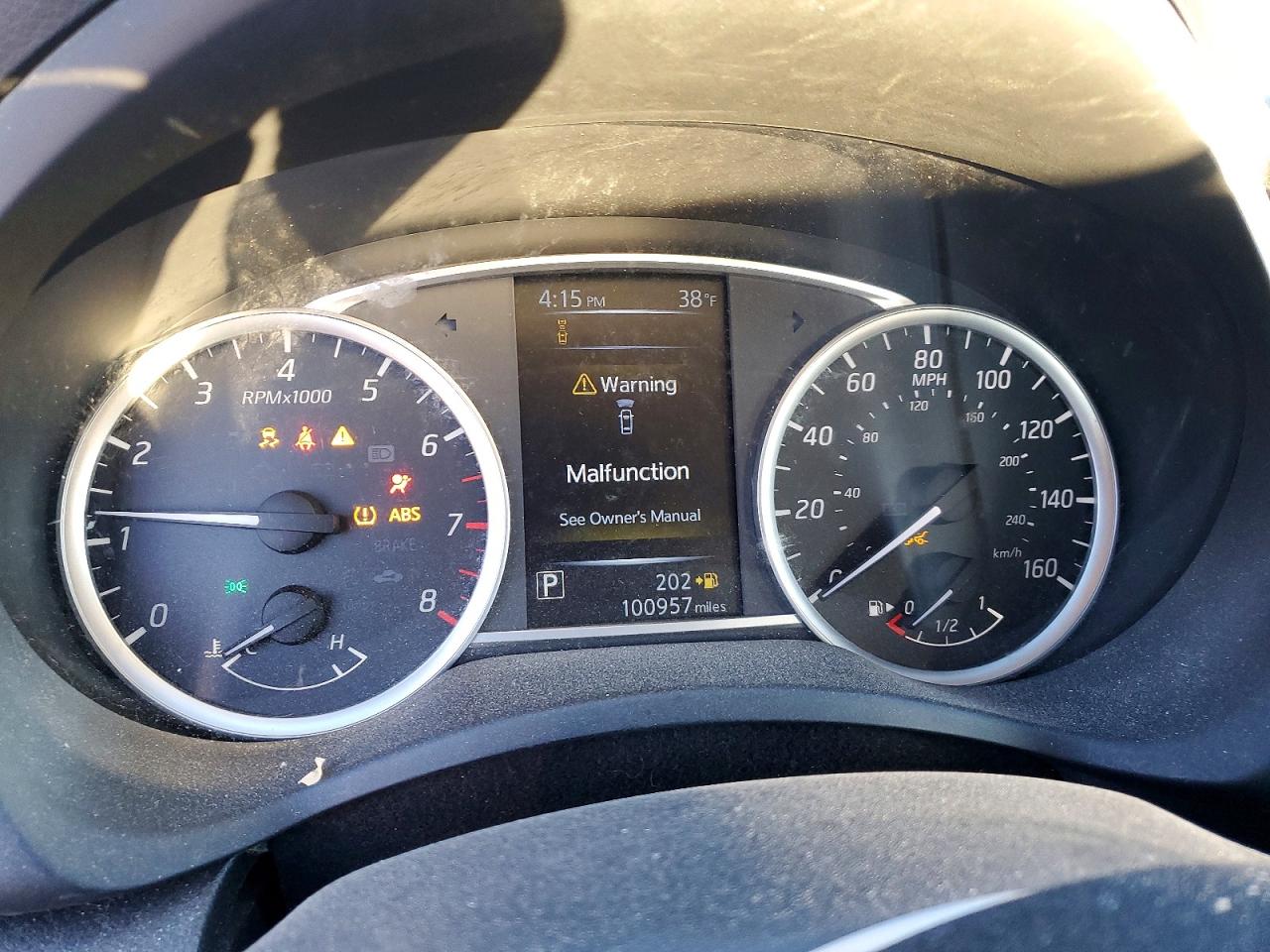 2018 NISSAN SENTRA S photo 9