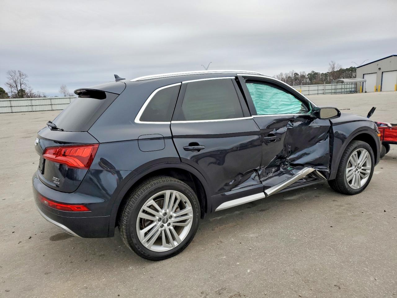 2018 AUDI Q5 PREMIUM PLUS photo 3