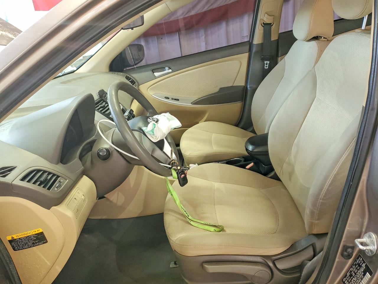 2014 HYUNDAI ACCENT GLS photo 7