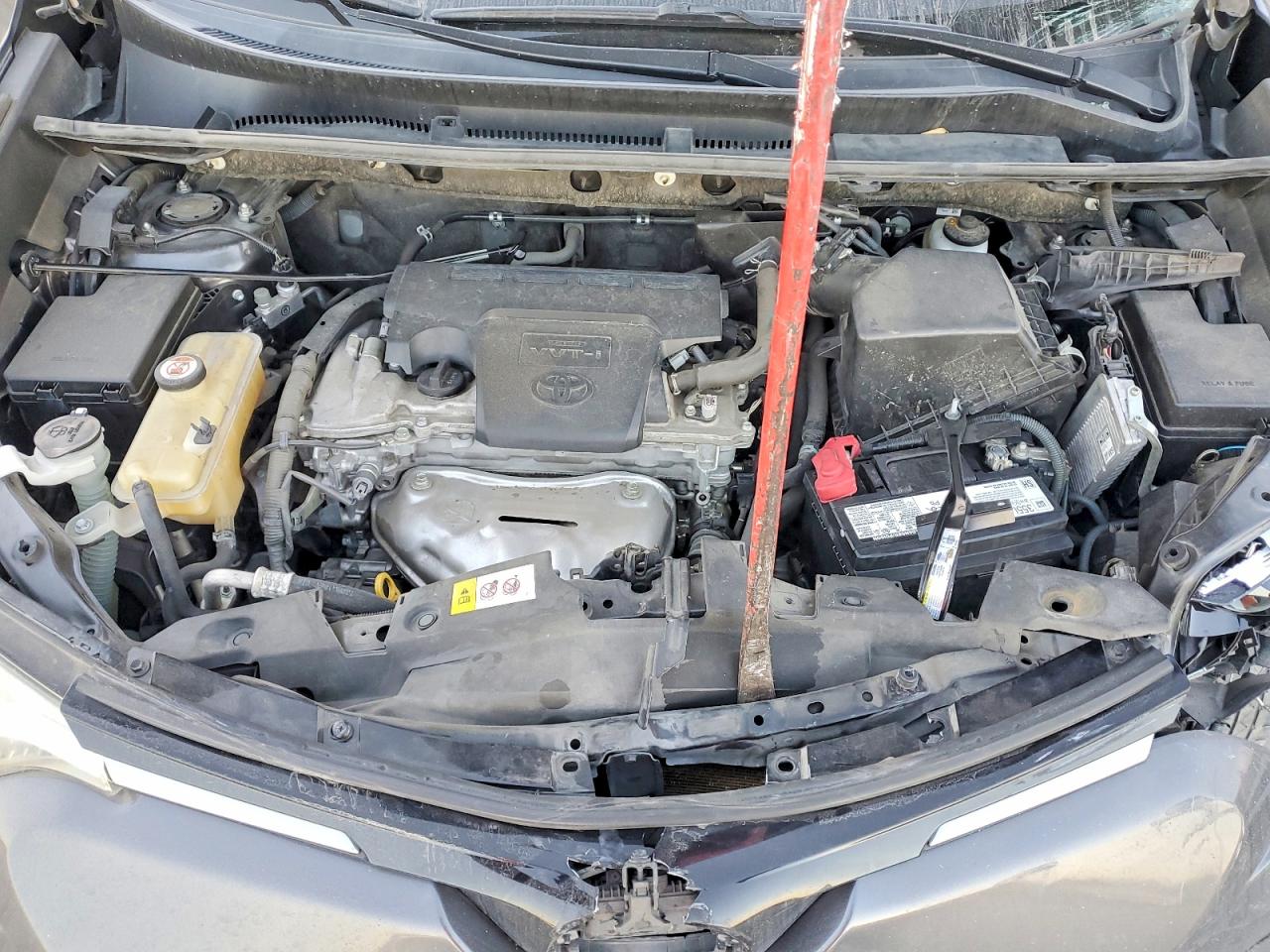 2017 TOYOTA RAV4 XLE photo 12