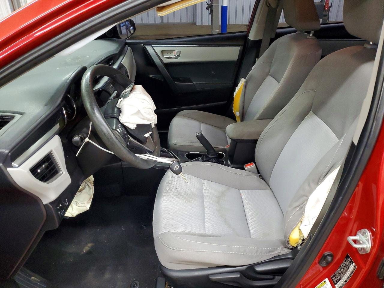 2016 TOYOTA COROLLA LE photo 7